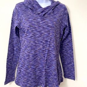 Lightweight long sleeve Columbia hoodie.